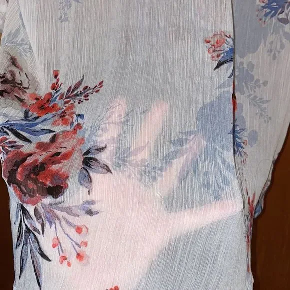 •KUT FROM THE KLOTH•WHITE SHEER FLORAL BUTTON UP CONVERTIBLE SLEEVE BLOUSE MED. - Picture 9 of 10